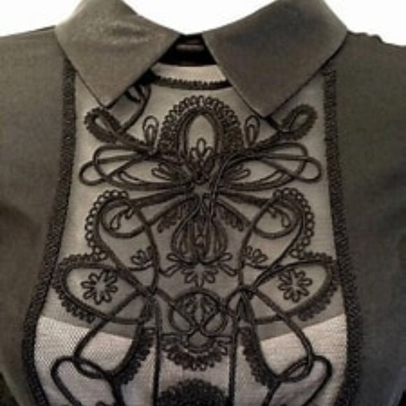 Karen Millen Black Graphic Lace Embroidery Dress, Size 6 - Picture 3 of 5